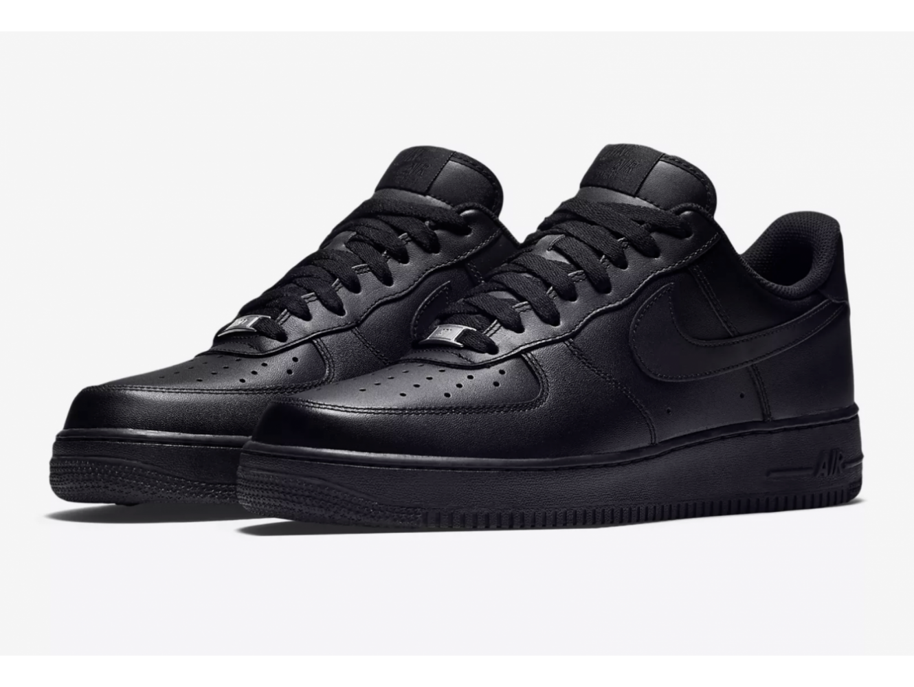 Force first force. Nike Air Force 1 Low черные. Nike Air Force 1 '07 Low all Black черные. Nike Air Force 1 07 Black мужские. Nike Air Force 1 Black.