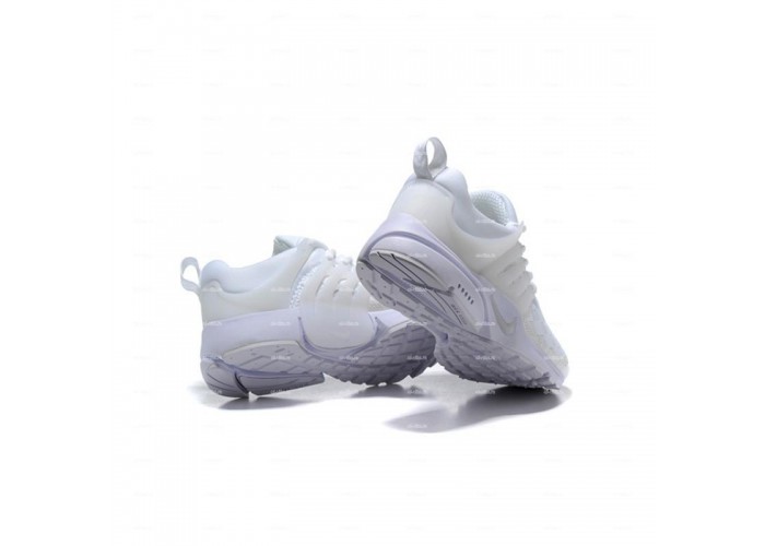 Женские кроссовки Nike Air Presto SE (белый)